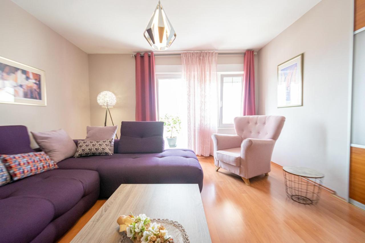 Two-Bedroom Apartment in Crikvenica XCVII Buitenkant foto
