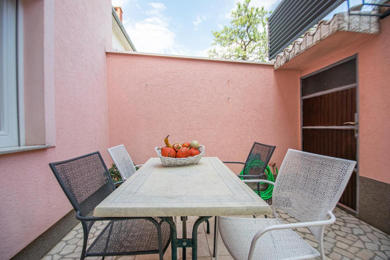 Two-Bedroom Apartment in Crikvenica XCVII Buitenkant foto