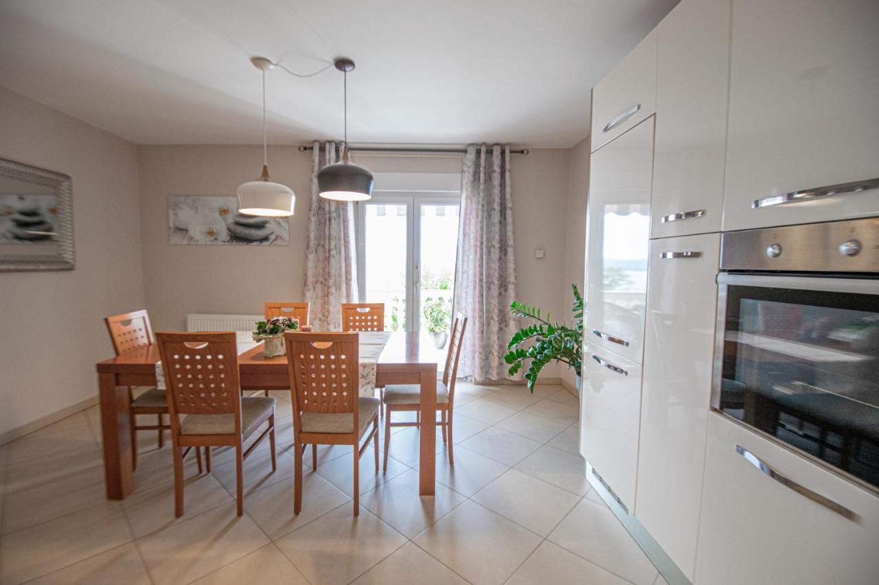Two-Bedroom Apartment in Crikvenica XCVII Buitenkant foto
