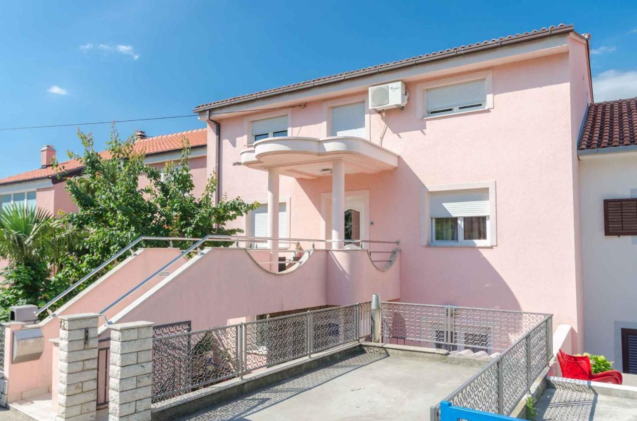 Two-Bedroom Apartment in Crikvenica XCVII Buitenkant foto